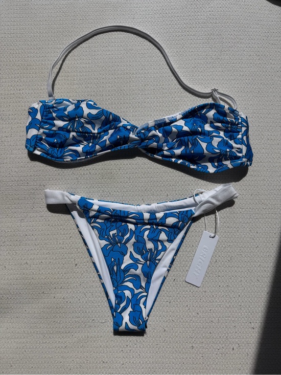 Bright Swimwear Other - BRIGHT Swimsuit Blue and White Floral Bikini Set